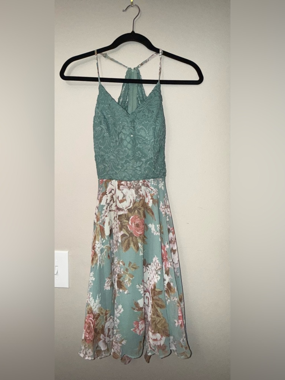 Betsey Johnson Mint Green Lace & Floral Chiffon Mini Dress - Picture 2 of 9